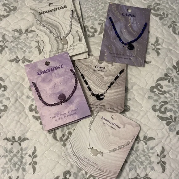 Lot of 11 necklaces and bracelets with
semiprecious stones - Picture 11 of 12